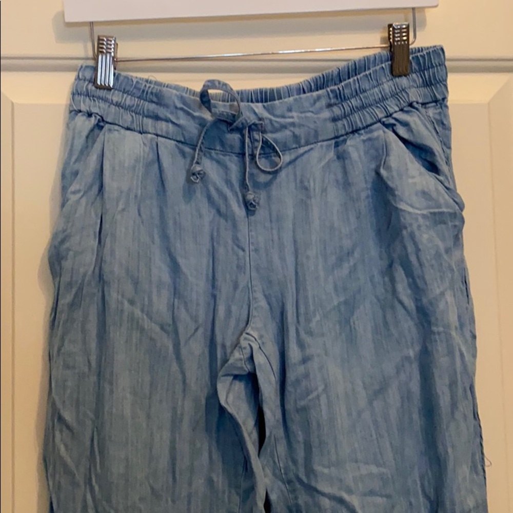 Talula Aritzia Jean stretch pants